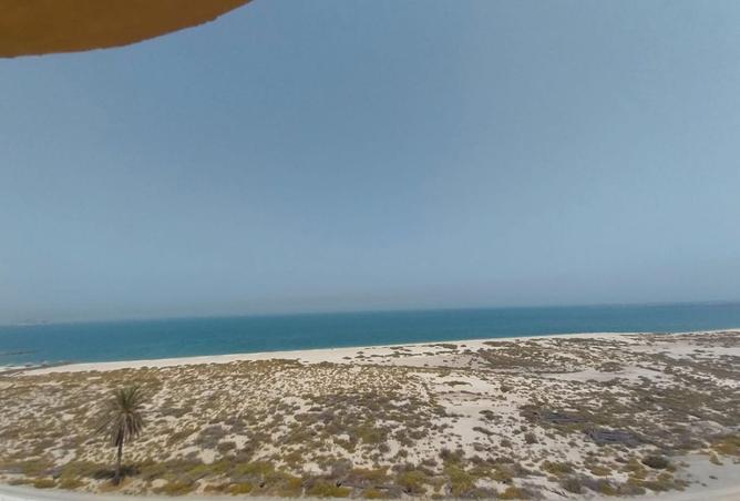 Studio Apartment with sea view in Al Hamra Village — photo 2