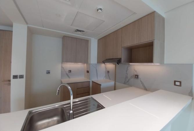 Stunning 1 BR Northbay Residences: Beachfront Bliss — photo 3